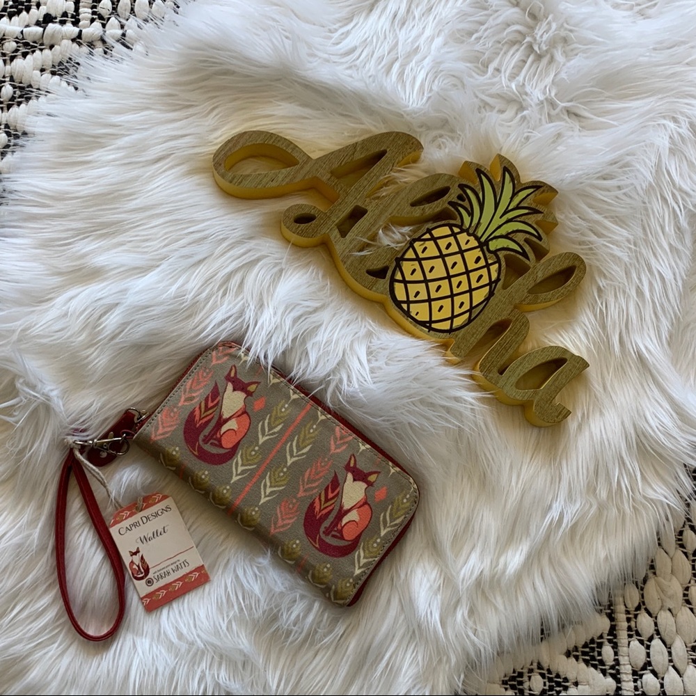 NWT Canvas Wristlet with Fox 🦊 Pattern